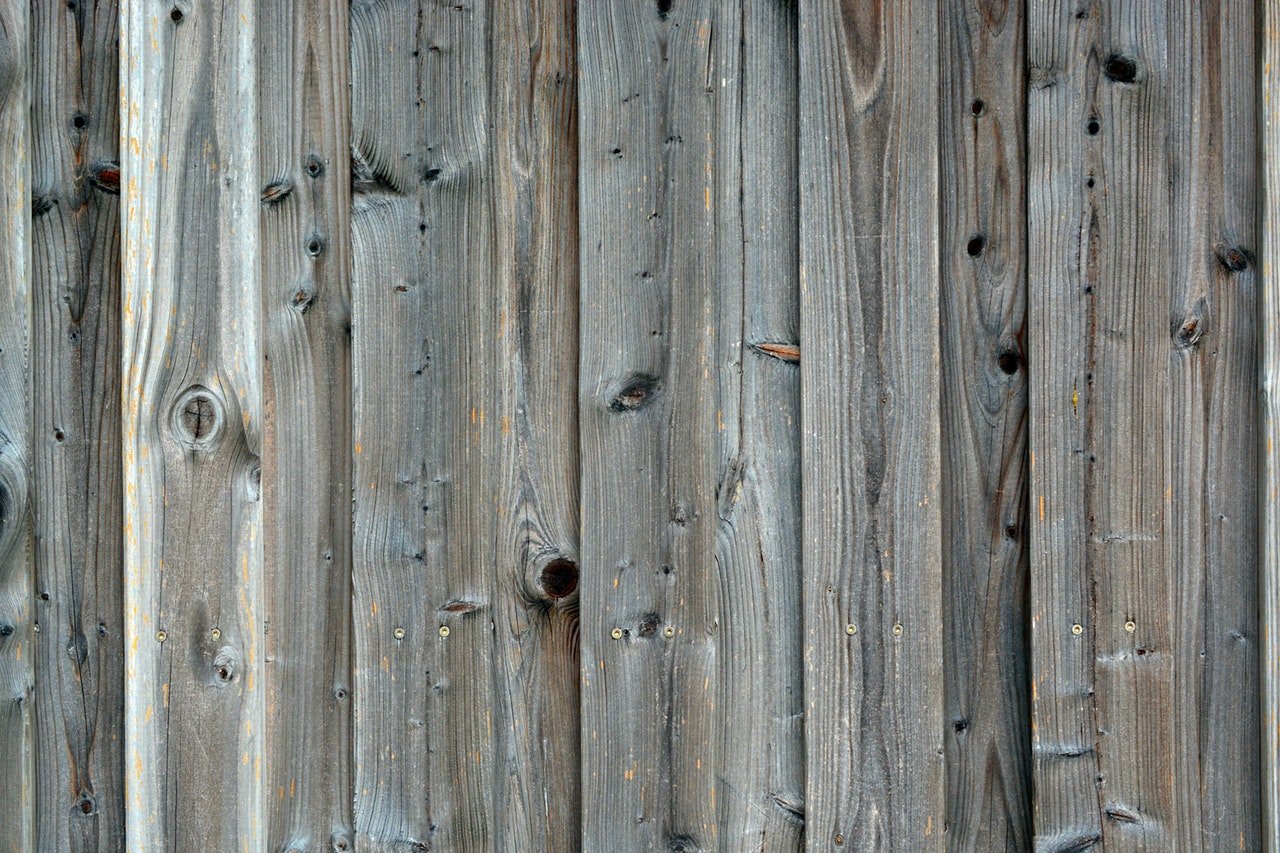 The Importance of Maintaining Your Wood Floor Clean